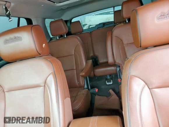 ✅ 2019 Chevrolet Traverse High Country • VIN: 1GNEVJKWXKJ113733 • Lot: 58427725. Listed on Copart with 124,607 mi. Free auction sales archive from the USA and detailed vehicle history report at DreamBid. Image 10.