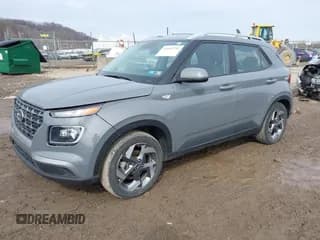 ✅ 2021 Hyundai Venue SEL • VIN: KMHRC8A36MU128047 • Lot: 41643799. Wystawiony na IAAI z przebiegiem 29 078 mil. Bezpłatny archiwum sprzedaży aukcyjnych z USA i szczegółowy raport historii pojazdu na DreamBid. Zdjęcie 2.