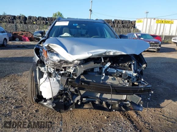 ✅ 2025 Toyota Corolla Cross Hybrid S • VIN: 7MUFBABGXSV086783 • Lot: 43234259. Listed on IAAI with 447 mi. Free auction sales archive from the USA and detailed vehicle history report at DreamBid. Image 6.