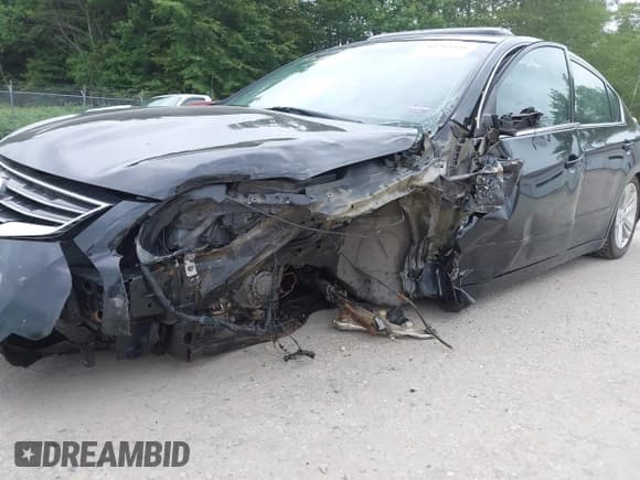 ✅ 2012 Nissan Altima SR • VIN: 1N4BL2AP3CN569641 • Lot: 42712426. Wystawiony na IAAI z przebiegiem 81 060 mil. Bezpłatny archiwum sprzedaży aukcyjnych z USA i szczegółowy raport historii pojazdu na DreamBid. Zdjęcie 6.