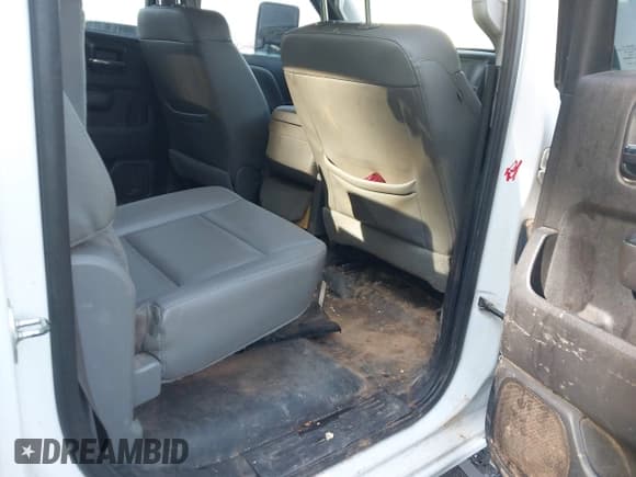 ✅ 2016 Chevrolet Silverado 2500HD Work Truck • VIN: 1GC1CUE80GF217850 • Lot: 42120276. Listed on IAAI with 268,987 mi. Free auction sales archive from the USA and detailed vehicle history report at DreamBid. Image 8.