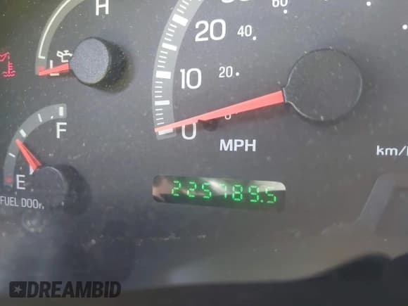 ✅ 2003 Ford F-150 XL • VIN: 1FTRX18L93NB14710 • Lot: 42088467. Listed on IAAI with 225,789 mi. Free auction sales archive from the USA and detailed vehicle history report at DreamBid. Image 7.