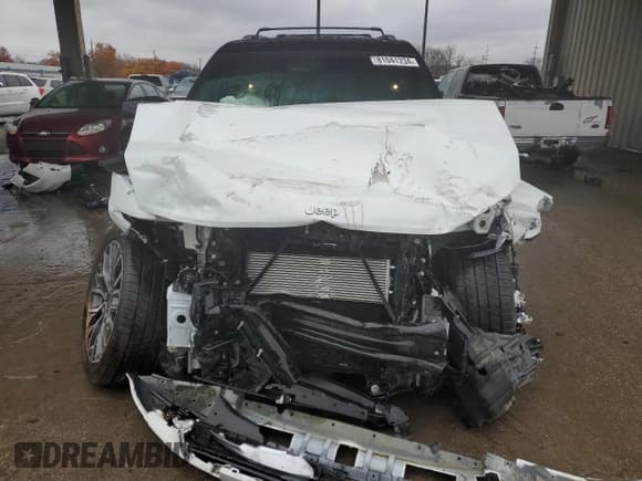 ✅ 2022 Jeep Grand Cherokee Summit Reserve • VIN: 1C4RJKET2N8556810 • Lot: 81041234. Listed on Copart with Not provided. Free auction sales archive from the USA and detailed vehicle history report at DreamBid. Image 5.