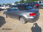 ✅ 2011 BMW 1 Series 128i • VIN: WBAUL7C58BVM80414 • Lot: 42649965. Wystawiony na IAAI z przebiegiem 174 104 mil. Bezpłatny archiwum sprzedaży aukcyjnych z USA i szczegółowy raport historii pojazdu na DreamBid. Zdjęcie 3.