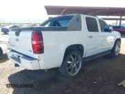 ✅ 2008 Chevrolet Avalanche 1LT • VIN: 3GNEC12038G190150 • Lot: 43485688. Listed on IAAI with 176,150 mi. Free auction sales archive from the USA and detailed vehicle history report at DreamBid. Image 4.