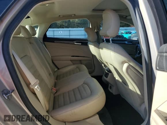 ✅ 2016 Ford Fusion SE • VIN: 3FA6P0H93GR110338 • Лот: 91132385. Опубликован ранее на Copart с пробегом 216 560 миль. Бесплатный доступ к архиву аукционных продаж из США и подробный отчёт об истории автомобиля на DreamBid. Изображение 10.