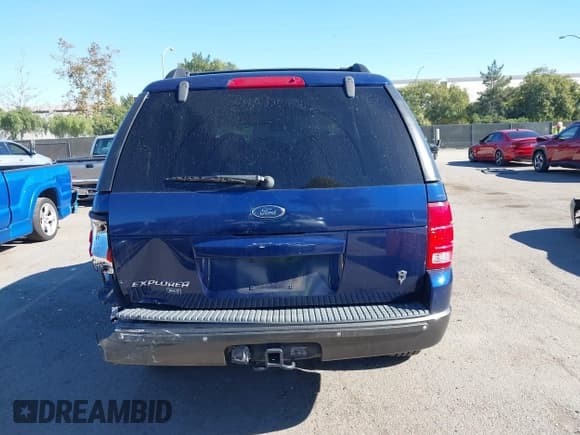 ✅ 2004 Ford Explorer XLT • VIN: 1FMDU63W74ZA53848 • Lot: 43787058. Wystawiony na IAAI z przebiegiem 200 611 mil. Bezpłatny archiwum sprzedaży aukcyjnych z USA i szczegółowy raport historii pojazdu na DreamBid. Zdjęcie 16.