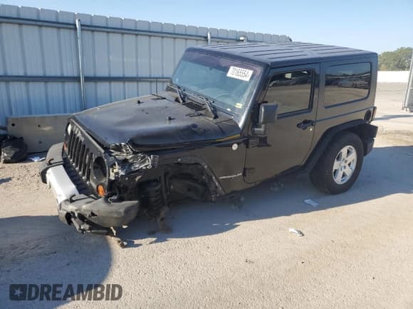 ✅ 2010 Jeep Wrangler Sahara • VIN: 1J4AA5D1XAL227305 • Лот: 70165554. Опубликован ранее на Copart с пробегом Не указан. Бесплатный доступ к архиву аукционных продаж из США и подробный отчёт об истории автомобиля на DreamBid. Изображение 1.