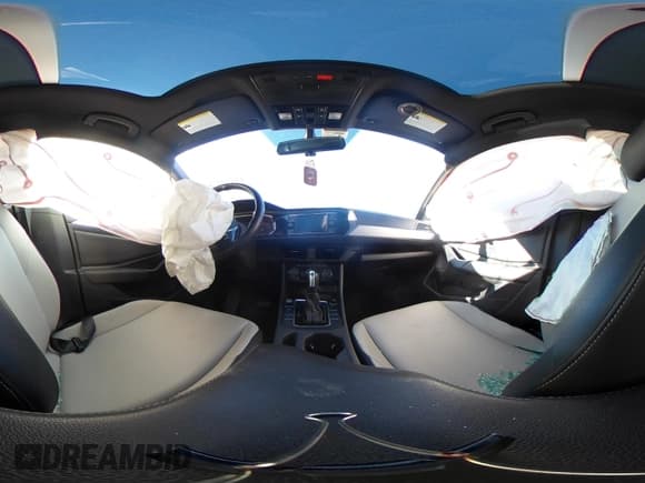 ✅ 2020 Volkswagen Jetta S • VIN: 3VWCB7BU1LM030316 • Lot: 43519274. Wystawiony na IAAI z przebiegiem 53 012 mil. Bezpłatny archiwum sprzedaży aukcyjnych z USA i szczegółowy raport historii pojazdu na DreamBid. Zdjęcie 18.