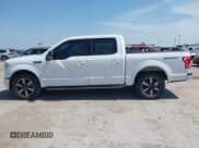 ✅ 2017 Ford F-150 XL • VIN: 1FTEW1CF2HKD16011 • Lot: 42154804. Wystawiony na IAAI z przebiegiem 167 205 mil. Bezpłatny archiwum sprzedaży aukcyjnych z USA i szczegółowy raport historii pojazdu na DreamBid. Zdjęcie 14.