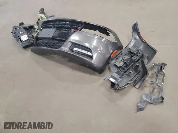 ✅ 2016 Dodge Charger SXT • VIN: 2C3CDXJG5GH130131 • Лот: 86103345. Опубликован ранее на Copart с пробегом 159 024 миль. Бесплатный доступ к архиву аукционных продаж из США и подробный отчёт об истории автомобиля на DreamBid. Изображение 12.