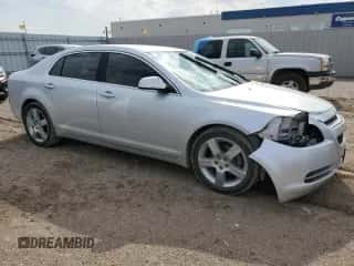 2011 Chevrolet Malibu 2LT z VIN 1G1ZD5E14BF375943, wystawiony jako Copart lot #65962214 z przebiegiem 184 548 mil mil oraz Szkoda całkowita • Salvage title. Historia ofert i sprzedaży dostępna na DreamBid. Obrazek 4.