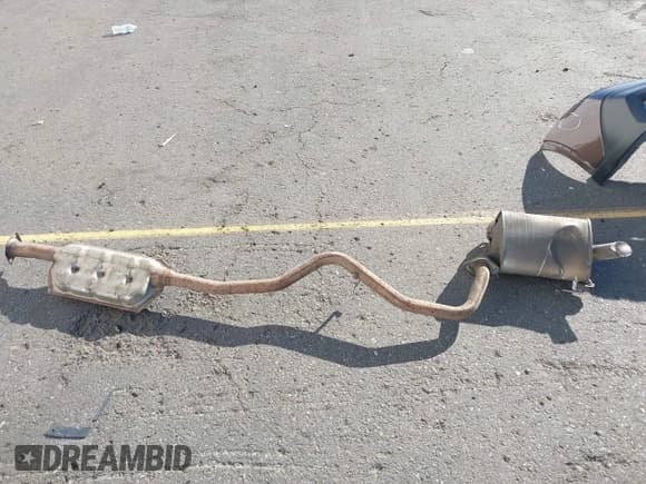 ✅ 2022 Subaru Outback Limited • VIN: 4S4BTANC4N3183414 • Lot: 43441712. Wystawiony na IAAI z przebiegiem 110 016 mil. Bezpłatny archiwum sprzedaży aukcyjnych z USA i szczegółowy raport historii pojazdu na DreamBid. Zdjęcie 19.