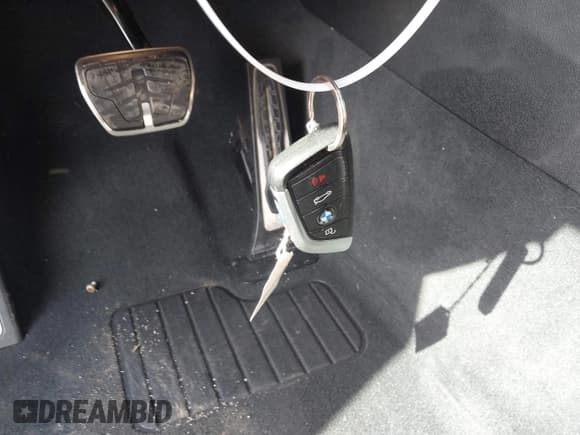 ✅ 2019 BMW X3 M40i • VIN: 5UXTS3C56K0Z07174 • Lot: 42199636. Wystawiony na IAAI z przebiegiem 67 609 mil. Bezpłatny archiwum sprzedaży aukcyjnych z USA i szczegółowy raport historii pojazdu na DreamBid. Zdjęcie 11.