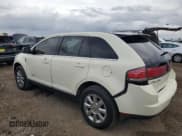 ✅ 2008 Lincoln MKX • VIN: 2LMDU88C78BJ38745 • Lot: 82607655. Wystawiony na Copart z przebiegiem 149 551 mil. Bezpłatny archiwum sprzedaży aukcyjnych z USA i szczegółowy raport historii pojazdu na DreamBid. Zdjęcie 2.