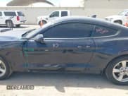 ✅ 2021 Ford Mustang EcoBoost • VIN: 1FA6P8TH4M5113017 • Lot: 42873186. Wystawiony na IAAI z przebiegiem 82 059 mil. Bezpłatny archiwum sprzedaży aukcyjnych z USA i szczegółowy raport historii pojazdu na DreamBid. Zdjęcie 15.