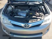 ✅ 2013 Toyota Camry LE • VIN: 4T4BF1FK6DR334233 • Lot: 43454719. Wystawiony na IAAI z przebiegiem 138 110 mil. Bezpłatny archiwum sprzedaży aukcyjnych z USA i szczegółowy raport historii pojazdu na DreamBid. Zdjęcie 10.