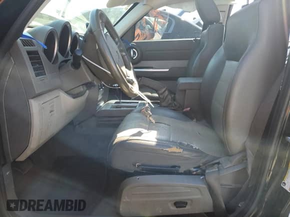 2007 Dodge Nitro SLT с VIN 1D8GU58K07W636173, выставлен на аукционе Copart как лот 72810434 с пробегом 227 882 миль миль и Списание • Salvage title. История ставок и продаж доступна на DreamBid. Изображение 7.