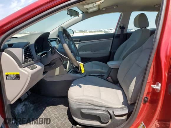 2017 Hyundai Elantra SE с VIN 5NPD84LF9HH050525, выставлен на аукционе Copart как лот 71564335 с пробегом 96 736 миль миль и Списание • Salvage title. История ставок и продаж доступна на DreamBid. Изображение 7.