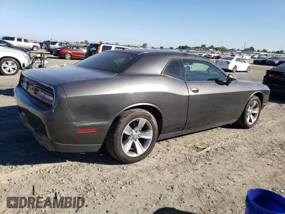 2016 Dodge Challenger SXT Plus with VIN 2C3CDZAG2GH184434, listed as a Copart auction lot 85907665 with 184,482 mi miles and Salvage title. Bid and sale history available at DreamBid. Image 3.