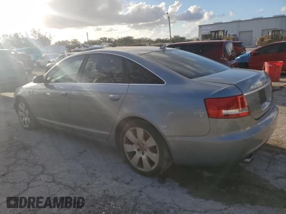 ✅ 2007 Audi A6 • VIN: WAUDV74F57N062031 • Лот: 85617474. Опубликован ранее на Copart с пробегом 98 937 миль. Бесплатный доступ к архиву аукционных продаж из США и подробный отчёт об истории автомобиля на DreamBid. Изображение 2.