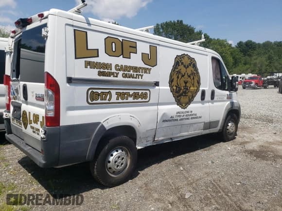 ✅ 2018 Ram ProMaster Cargo • VIN: 3C6TRVAG1JE104170 • Lot: 66542815. Wystawiony na Copart z przebiegiem Nie podano. Bezpłatny archiwum sprzedaży aukcyjnych z USA i szczegółowy raport historii pojazdu na DreamBid. Zdjęcie 3.