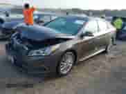 2015 Hyundai Sonata Limited с VIN 5NPE34AF8FH236849, выставлен на аукционе IAAI как лот 43263788 с пробегом 116 609 миль миль и . История ставок и продаж доступна на DreamBid. Изображение 2.