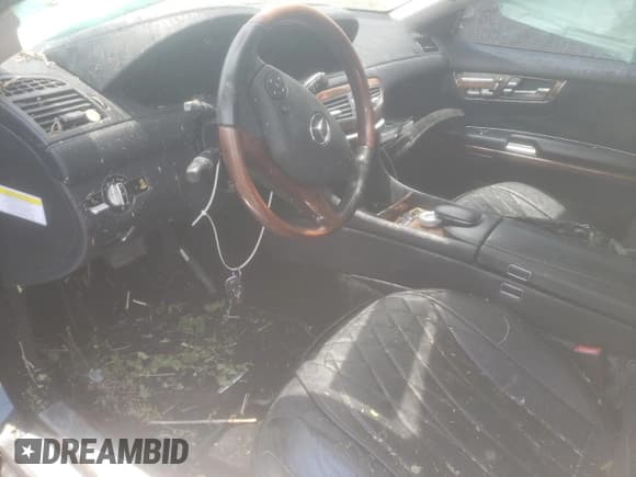 ✅ 2013 Mercedes-Benz CL 550 • VIN: WDDEJ9EB2DA030799 • Лот: 59153244. Опубликован ранее на Copart с пробегом 82 108 миль. Бесплатный доступ к архиву аукционных продаж из США и подробный отчёт об истории автомобиля на DreamBid. Изображение 8.