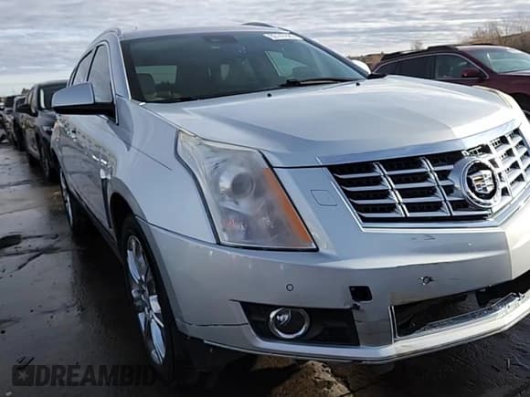 ✅ 2013 Cadillac SRX Premium Collection • VIN: 3GYFNJE39DS652225 • Лот: 93147625. Опубликован ранее на Copart с пробегом 117 549 миль. Бесплатный доступ к архиву аукционных продаж из США и подробный отчёт об истории автомобиля на DreamBid. Изображение 14.