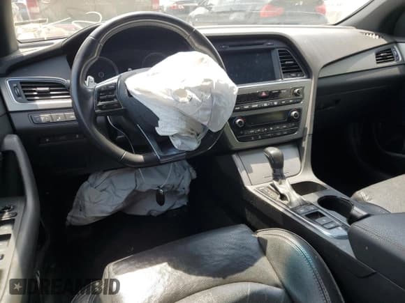 ✅ 2015 Hyundai Sonata Sport • VIN: 5NPE34AB2FH141572 • Лот: 58466523. Опубликован ранее на Copart с пробегом 109 572 миль. Бесплатный доступ к архиву аукционных продаж из США и подробный отчёт об истории автомобиля на DreamBid. Изображение 8.