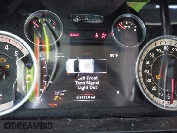 ✅ 2014 Ram 2500 SLT • VIN: 3C6UR5DL3EG143351 • Lot: 41857712. Listed on IAAI with 115,911 mi. Free auction sales archive from the USA and detailed vehicle history report at DreamBid. Image 7.