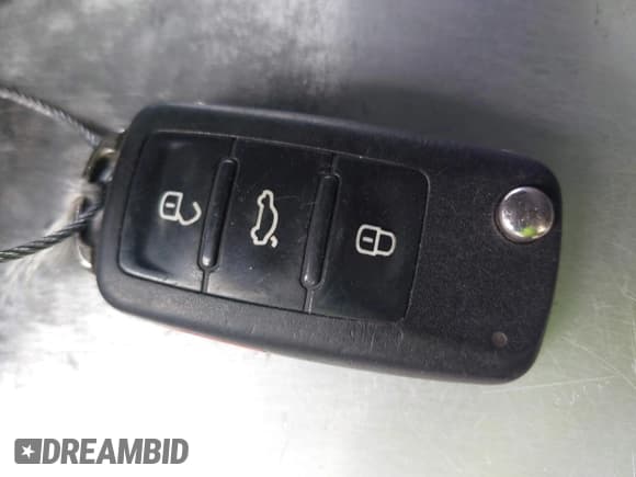 ✅ 2012 Volkswagen Jetta PZEV • VIN: 3VW4A7AJ0CM087783 • Lot: 43756206. Listed on IAAI with 102,743 mi. Free auction sales archive from the USA and detailed vehicle history report at DreamBid. Image 11.