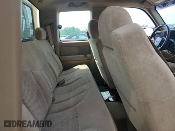 2000 Chevrolet Silverado 1500 LT с VIN 1GCEK19T7YE204778, выставлен на аукционе Copart как лот 65511355 с пробегом 92 002 миль миль и Чистый • Clean title. История ставок и продаж доступна на DreamBid. Изображение 10.