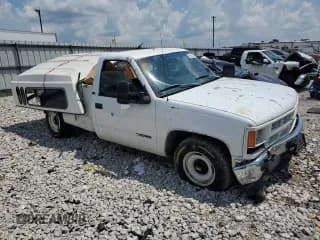 ✅ 1995 Chevrolet Silverado 2500 • VIN: 1GCFC24KXSE235794 • Lot: 65941215. Wystawiony na Copart z przebiegiem 134 088 mil. Bezpłatny archiwum sprzedaży aukcyjnych z USA i szczegółowy raport historii pojazdu na DreamBid. Zdjęcie 4.
