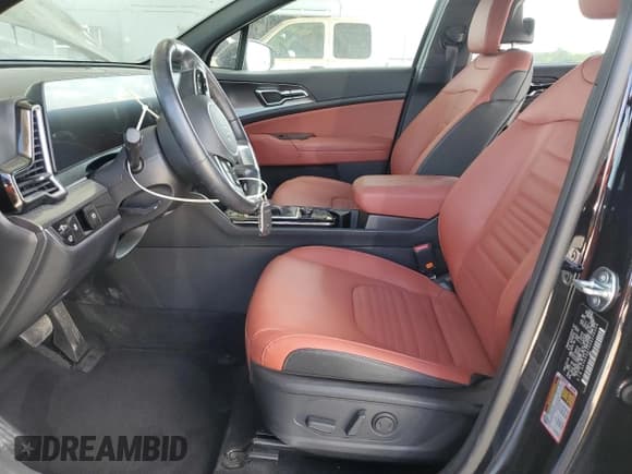✅ 2025 Kia Sportage SX-Prestige • VIN: 5XYK53DF0SG256324 • Lot: 69757405. Wystawiony na Copart z przebiegiem 8 587 mil. Bezpłatny archiwum sprzedaży aukcyjnych z USA i szczegółowy raport historii pojazdu na DreamBid. Zdjęcie 7.