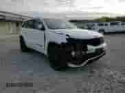 2018 Jeep Grand Cherokee Altitude z VIN 1C4RJFAG4JC397098, wystawiony jako Copart lot #82310585 z przebiegiem 138 914 mil mil oraz Szkoda całkowita • Salvage title. Historia ofert i sprzedaży dostępna na DreamBid. Obrazek 14.