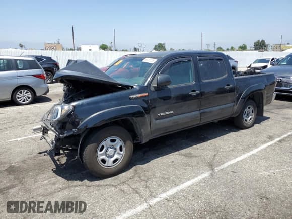 ✅ 2013 Toyota Tacoma • VIN: 5TFJX4CN1DX030720 • Lot: 60497035. Listed on Copart with 188,318 mi. Free auction sales archive from the USA and detailed vehicle history report at DreamBid. Image 1.