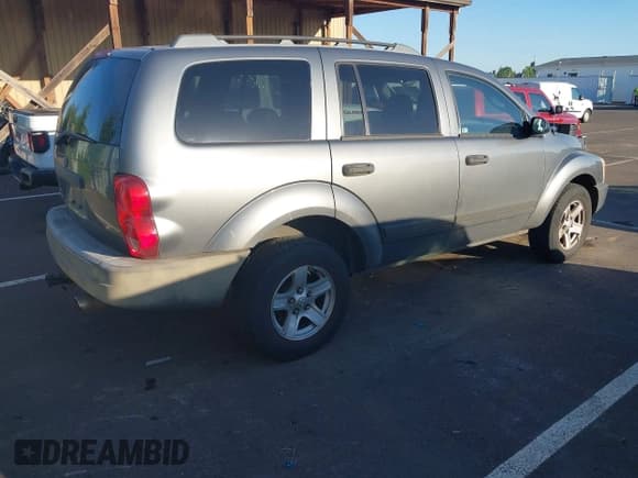 ✅ 2006 Dodge Durango SXT • VIN: 1D4HB38N26F169380 • Лот: 42454822. Опубликован ранее на IAAI с пробегом 168 224 миль. Бесплатный доступ к архиву аукционных продаж из США и подробный отчёт об истории автомобиля на DreamBid. Изображение 4.