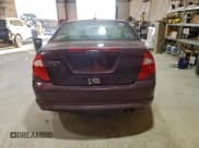 ✅ 2011 Ford Fusion S • VIN: 3FAHP0GAXBR260203 • Лот: 93601985. Опубликован ранее на Copart с пробегом 215 661 миль. Бесплатный доступ к архиву аукционных продаж из США и подробный отчёт об истории автомобиля на DreamBid. Изображение 6.