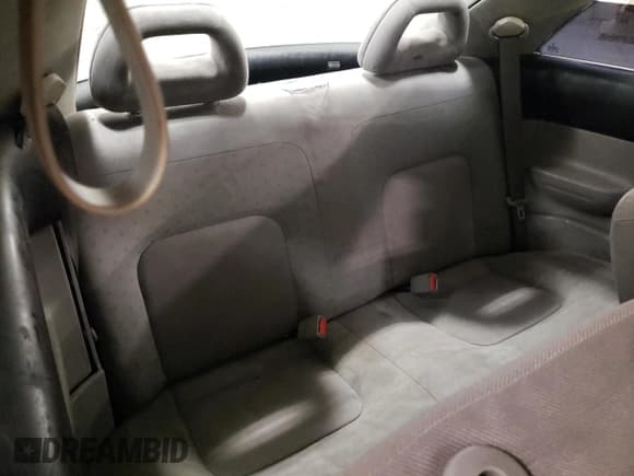 ✅ 1998 Volkswagen Beetle • VIN: 3VWBB61CXWM001027 • Лот: 88558385. Опубликован ранее на Copart с пробегом 211 666 миль. Бесплатный доступ к архиву аукционных продаж из США и подробный отчёт об истории автомобиля на DreamBid. Изображение 10.