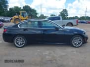 ✅ 2025 BMW 3 Series 330i xDrive • VIN: 3MW89CW09S8E99467 • Lot: 42555378. Wystawiony na IAAI z przebiegiem 16 290 mil. Bezpłatny archiwum sprzedaży aukcyjnych z USA i szczegółowy raport historii pojazdu na DreamBid. Zdjęcie 14.