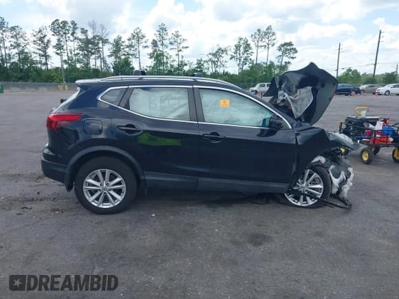 ✅ 2017 Nissan Rogue SV • VIN: JN1BJ1CP1HW019978 • Lot: 42523541. Listed on IAAI with Not provided. Free auction sales archive from the USA and detailed vehicle history report at DreamBid. Image 12.