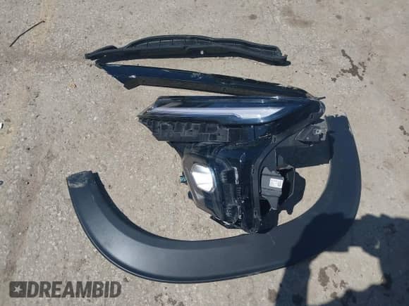 2025 Chevrolet TrailBlazer RS с VIN KL79MUSLXSB136585, выставлен на аукционе IAAI как лот 42285449 с пробегом 5 944 миль миль и . История ставок и продаж доступна на DreamBid. Изображение 12.