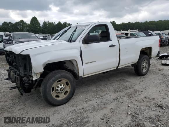 ✅ 2015 Chevrolet Silverado 1500 • VIN: 1GC0CUE81FZ513128 • Лот: 67903215. Опубликован ранее на Copart с пробегом 471 473 миль. Бесплатный доступ к архиву аукционных продаж из США и подробный отчёт об истории автомобиля на DreamBid. Изображение 1.
