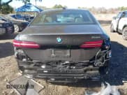 ✅ 2025 BMW 5 Series 530i xDrive • VIN: WBA53FJ07SCU42951 • Лот: 43526193. Опубликован ранее на IAAI с пробегом 5 611 миль. Бесплатный доступ к архиву аукционных продаж из США и подробный отчёт об истории автомобиля на DreamBid. Изображение 17.