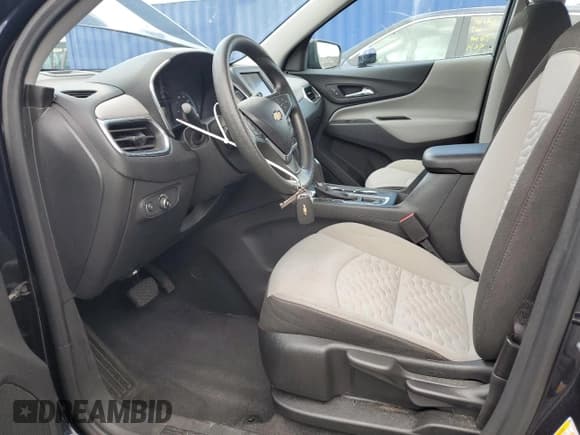 ✅ 2020 Chevrolet Equinox LS • VIN: 3GNAXHEV4LS535047 • Лот: 90610875. Опубликован ранее на Copart с пробегом 68 626 миль. Бесплатный доступ к архиву аукционных продаж из США и подробный отчёт об истории автомобиля на DreamBid. Изображение 7.