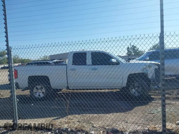 ✅ 2019 Chevrolet Silverado 1500 LT • VIN: 2GCRCPEC8K1128679 • Lot: 43476206. Wystawiony na IAAI z przebiegiem 120 021 mil. Bezpłatny archiwum sprzedaży aukcyjnych z USA i szczegółowy raport historii pojazdu na DreamBid. Zdjęcie 12.