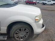 ✅ 2008 Lincoln Navigator • VIN: 5LMFU28538LJ20680 • Lot: 43121399. Wystawiony na IAAI z przebiegiem 226 634 mil. Bezpłatny archiwum sprzedaży aukcyjnych z USA i szczegółowy raport historii pojazdu na DreamBid. Zdjęcie 19.