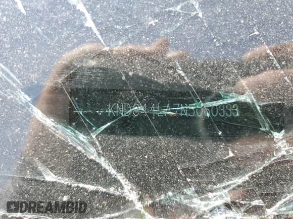 ✅ 2022 Kia EV6 GT-Line • VIN: KNDC44LA7N5060333 • Лот: 53563735. Опубликован ранее на Copart с пробегом 77 715 миль. Бесплатный доступ к архиву аукционных продаж из США и подробный отчёт об истории автомобиля на DreamBid. Изображение 14.