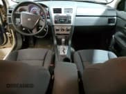 ✅ 2010 Dodge Avenger SXT • VIN: 1B3CC4FB8AN125340 • Lot: 83766404. Wystawiony na Copart z przebiegiem 111 453 mil. Bezpłatny archiwum sprzedaży aukcyjnych z USA i szczegółowy raport historii pojazdu na DreamBid. Zdjęcie 8.